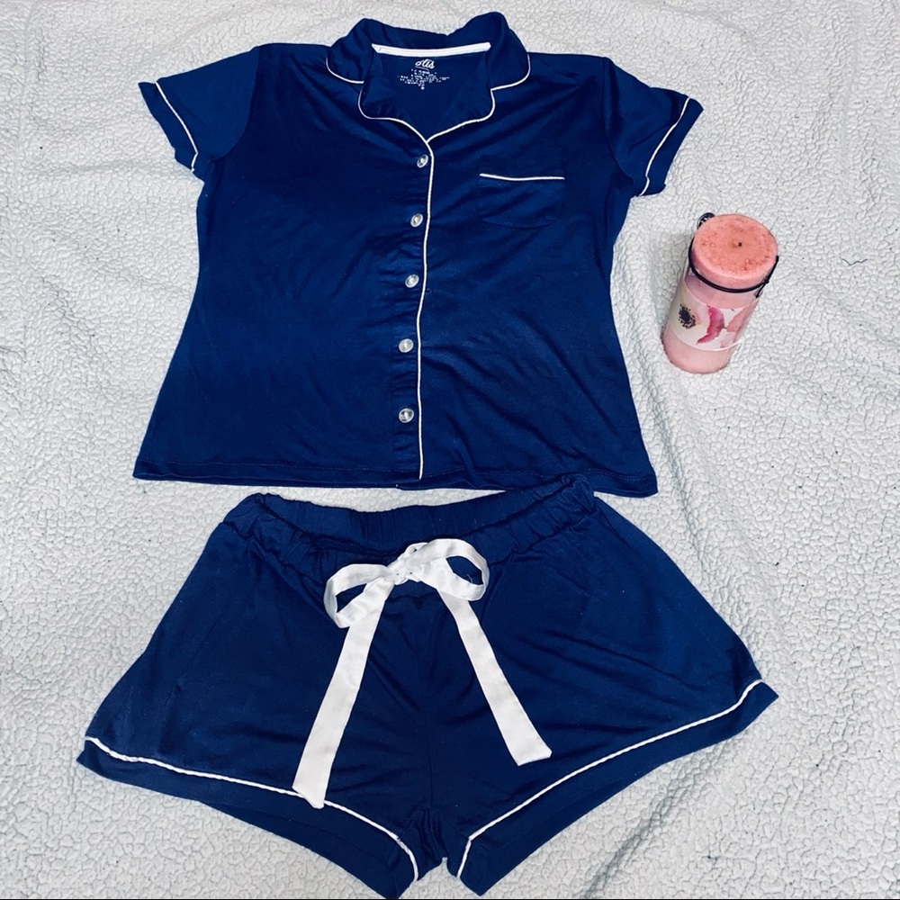 Matching button down pajamas - Picture 2 of 3